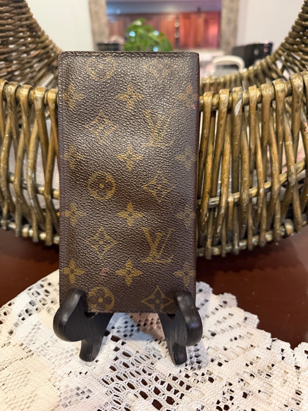 Louis Vuitton Monogram Slim Long Wallet in Brown/Gold Monogram - Picture 2 of 9